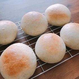 全粒粉入丸パン