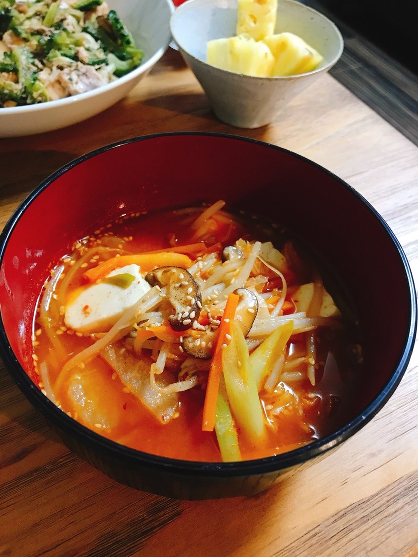 焼肉屋さんのカルビスープ風(チゲ風) by ペン（・Θ・）ギン 【クックパッド】 簡単おいしいみんなのレシピが338万品