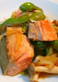 【腸活】鮭とピーマンの味噌炒め
