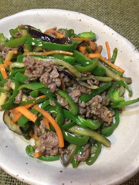 焼き肉のたれで簡単♪残り野菜の青椒肉絲