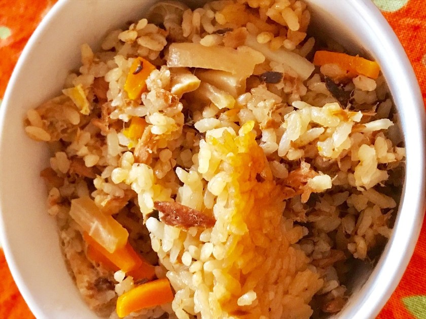 マグロフレーク缶で炊き込みご飯 by てんちゃ☆彡 【クックパッド】 簡単おいしいみんなのレシピが357万品