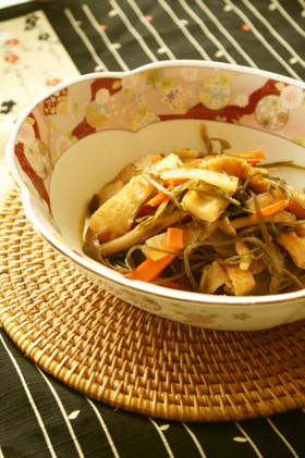 ホッとするお味♪刻み昆布と野菜の煮物♪♪