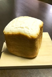 シンプル材料♡ベーカリーで米粉の食パン
