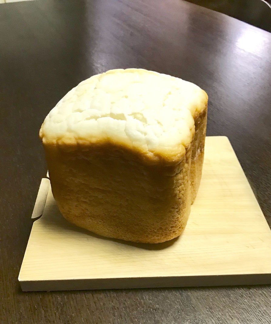 シンプル材料♡ベーカリーで米粉の食パンの画像