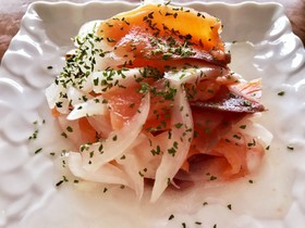 簡単♡和えるだけ♡スモークサーモンマリネ