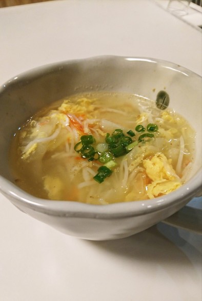 カニかまの中華スープの写真
