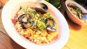おもてなしにも!【あさり貝の炊込みご飯】