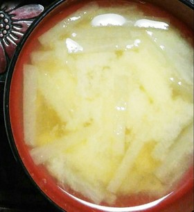 簡単!大根とじゃがいものお味噌汁☆