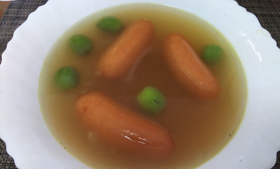 簡単美味・ソーセージとオニオンスープの画像