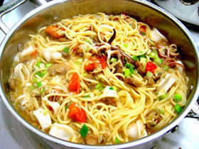 リトルイタリーのシーフードパスタ