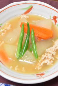 冬瓜と鶏ミンチのトロトロ味噌スープ