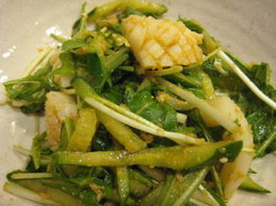 水菜とイカのサラダ　*～韓国風～*の写真