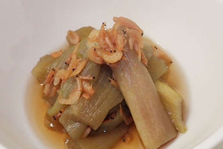 桜エビと紅ずいきの煮物 レシピ 作り方 By 東果レシピ クックパッド 簡単おいしいみんなのレシピが353万品
