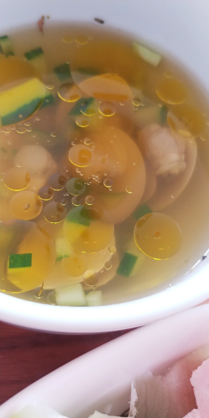 ハマグリと胡瓜のスープの画像