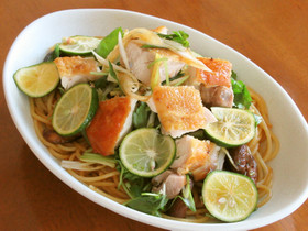 鶏もも肉と椎茸の和風だし醤油パスタ