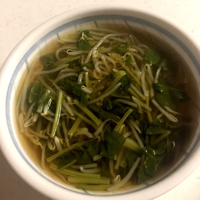 もやしとほうれん草のヘルシコンソメスープ レシピ 作り方 By Fairyteddy クックパッド 簡単おいしいみんなのレシピが359万品 もやしとほうれん草のヘルシコンソメスープ レシピ 作り方 By Fairyteddy クックパッド 簡単おいしいみんなのレシピが359万品