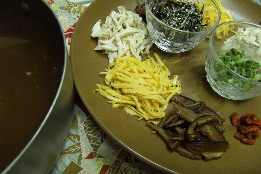 奄美の郷土料理『鶏飯』の画像