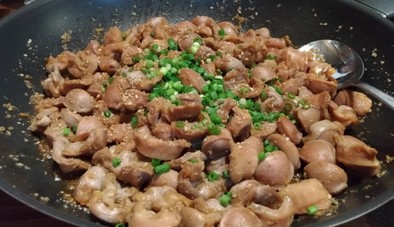 砂ずり（砂肝）のニンニク醤油炒めの写真