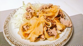 スライス大根と豚こま肉の生姜焼き