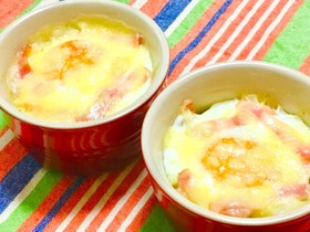 レンチンだけ☆アボカドエッググラタン