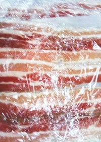 肉を効率よく取り出せるよう冷凍保存