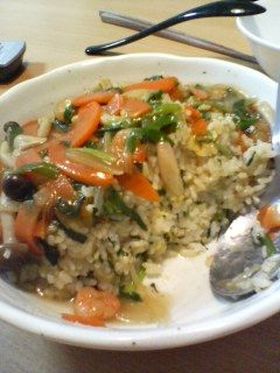 家にある食材でパパッとあんかけチャーハン