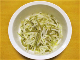 おつまみの「茎わかめ」ともやしの和え物♪