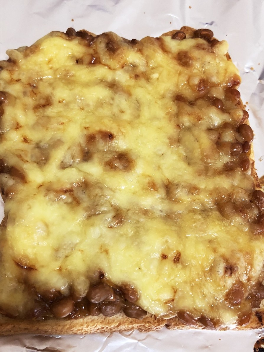 納豆なめ茸チーズのトーストの画像