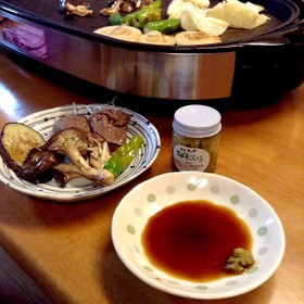 鉄板焼き・麺つゆとゆず胡椒のつけタレ