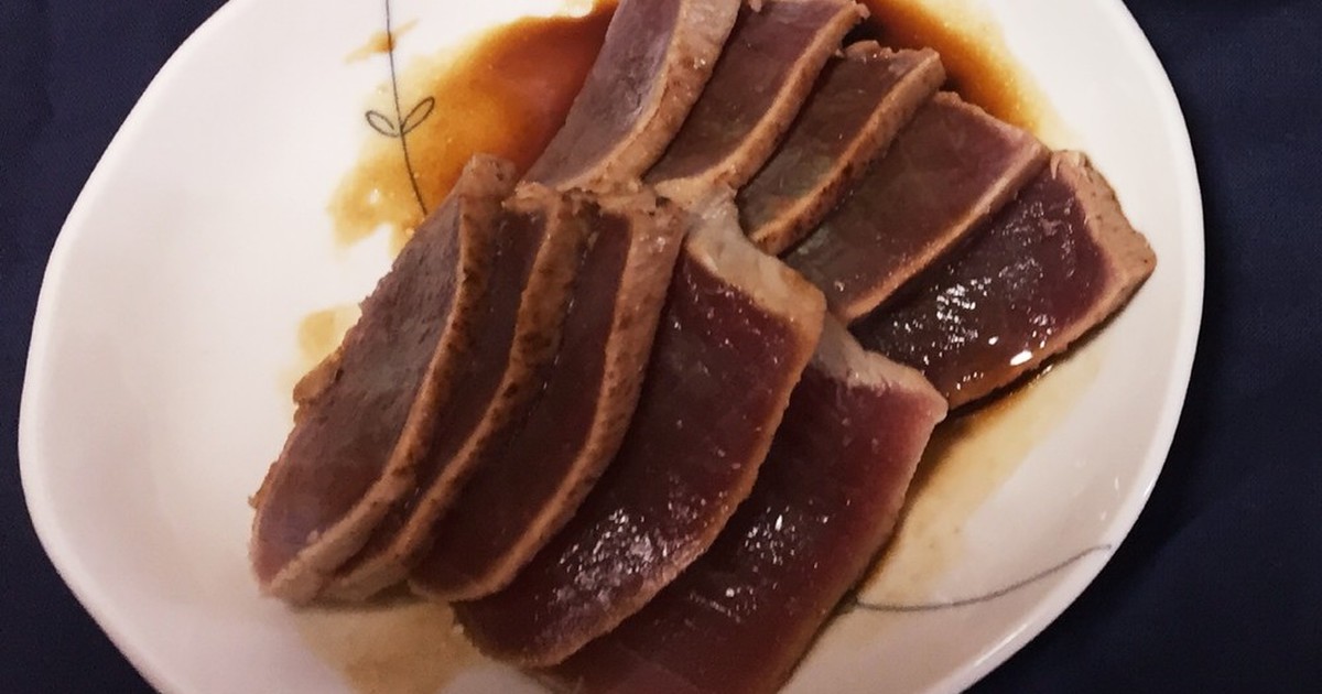 バター醤油でいただくトンボマグロのたたき レシピ 作り方 By さのさんちの台所 クックパッド 簡単おいしいみんなのレシピが353万品