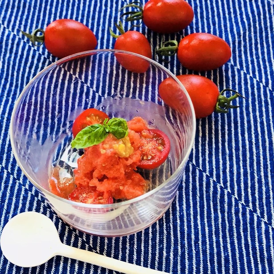 トマトと塩みかんのシャーベットの画像