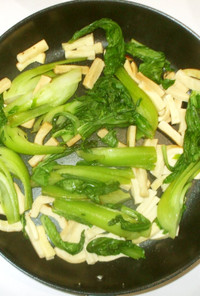 高野豆腐とチンゲン菜の野菜炒め♪簡単