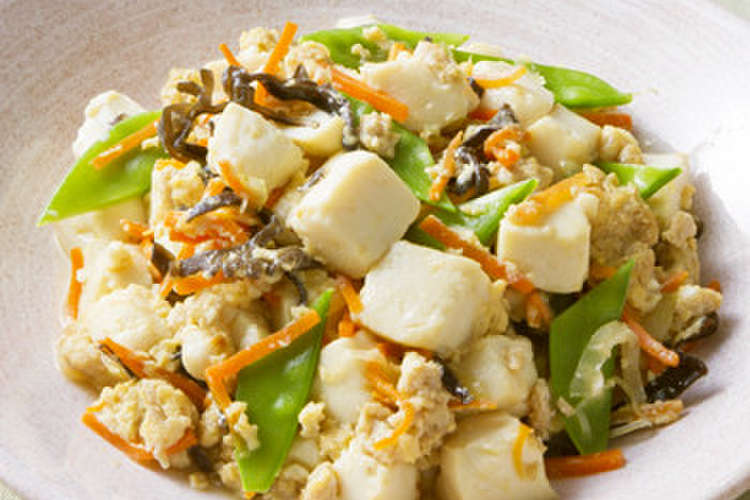 絹ごし豆腐で作る 彩り野菜の炒り豆腐 レシピ 作り方 By おとうふタイシ クックパッド 簡単おいしいみんなのレシピが356万品