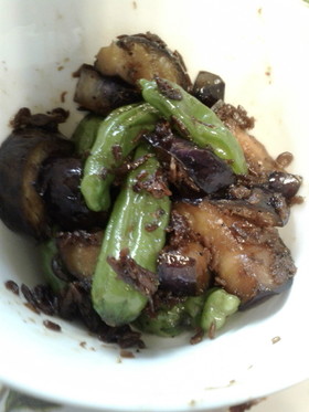 残った佃煮で!ナスとシシトウの炒め煮