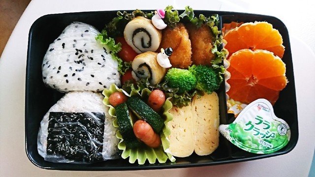 小学4年生男子 普通のおにぎりお弁当 レシピ 作り方 By れいすぴなー クックパッド 簡単おいしいみんなのレシピが376万品