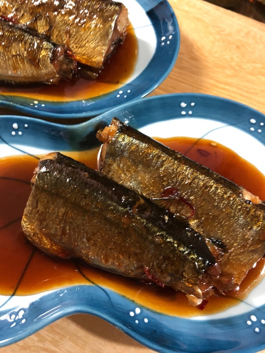 フライパンで、秋刀魚の照り煮の画像