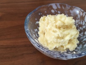 隠し味でシンプルなポテサラ