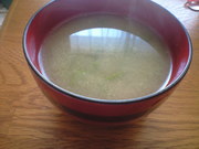 ◇今が旬 生めかぶ◇の味噌汁の写真