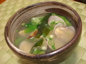 旨味たっぷり♪あさりのスープ
