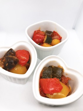 夏野菜たっぷりラタトゥイユ。作り置きにも