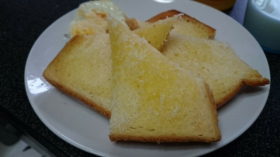 トースト☆食べやすい切り方の画像