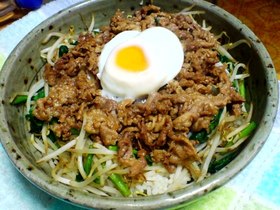 長男へ☆ガッツリ丼♪