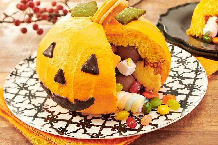 ハロウィンスイーツ かくれんぼケーキ レシピ 作り方 By クレハ クックパッド