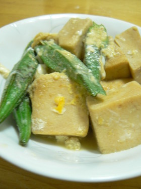 高野豆腐とオクラの卵とじ