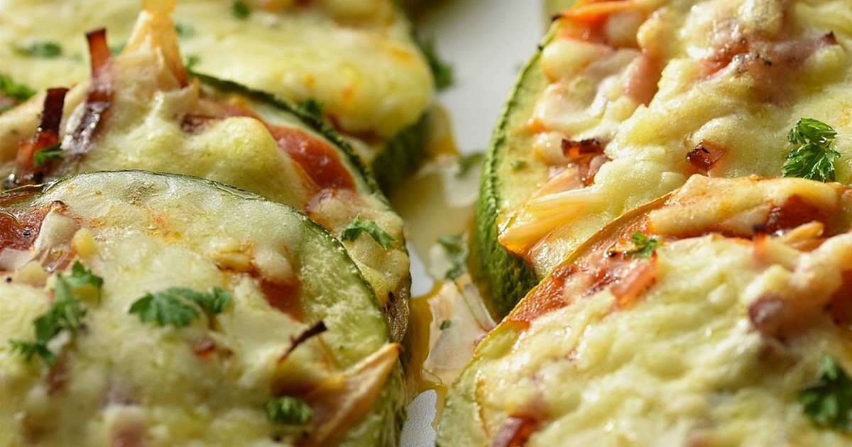 ズッキーニのピザボートのレシピ