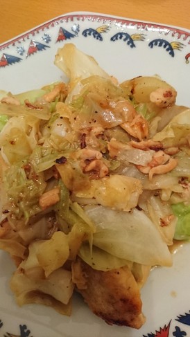 とりむねとキャベツの炒めもの