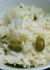 【季節の一品】枝豆ご飯