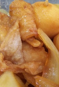 簡単美味・鶏皮と里芋の甘辛生姜焼き