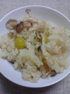 しめじ✿ぎんなんの炊き込みごはん