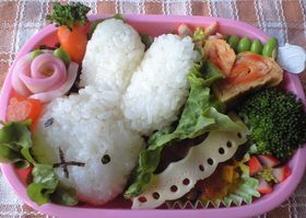 キャラ弁 簡単ミッフィーおにぎり